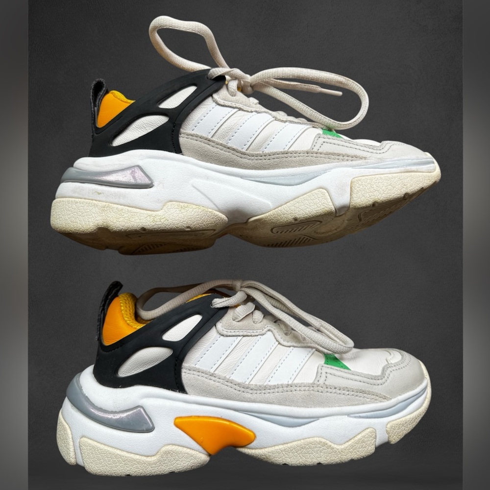 Stylish Adidas Sneakers, size 5